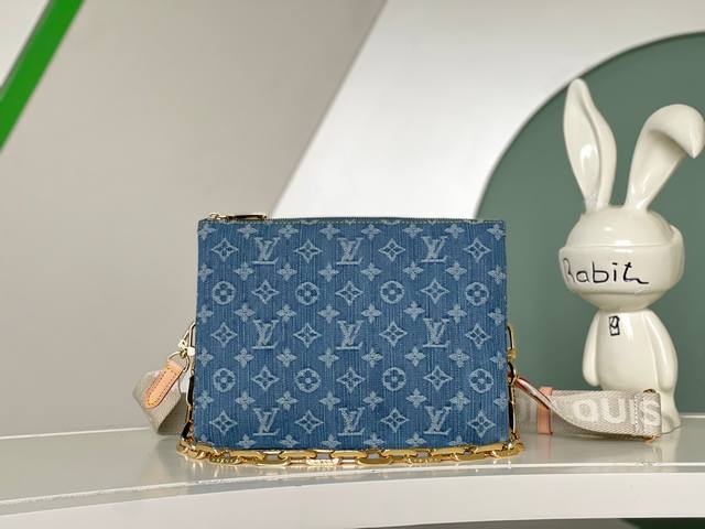 出厂价p 海原外单 独实家拍 M24564蓝色丹宁牛仔 链条包系列 当季新款 Coussin 小号 手袋 Coussin 小号 Tricolor 手袋选用由认证