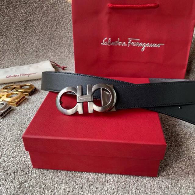 品牌:菲拉格慕 等级 原单专柜同步 原单扣头 原版包装.实物拍摄 材料 意大利进口头层牛皮 编号 宽度 3.5Cm