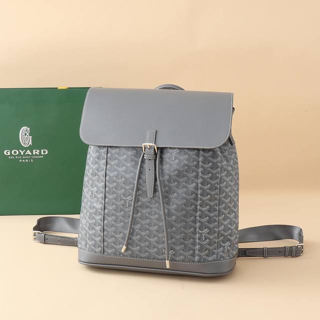 高颜值 Ain限量版 一眼种草的 Ain 辨识度超高的经典Y字纹印花搭配牛皮翻盖 超大容量 通勤装笔记本 短途旅行完全够用 休闲正式两不误 让你在街头巷尾成为最