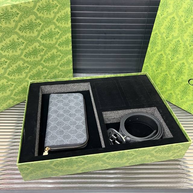 Gucci 古奇 二合一套盒 腰带 拉链钱包 男士精品百搭款 优质合金扣头 高品质 全套包装 礼盒