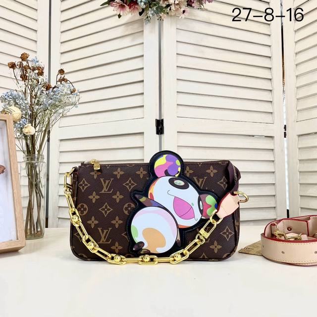 路易威登 pochette Accessoire Xl麻将包手袋 M11623 老花 模糊丝印 本款手袋取材 Monogram Eclipse 涂层帆布 以俊朗