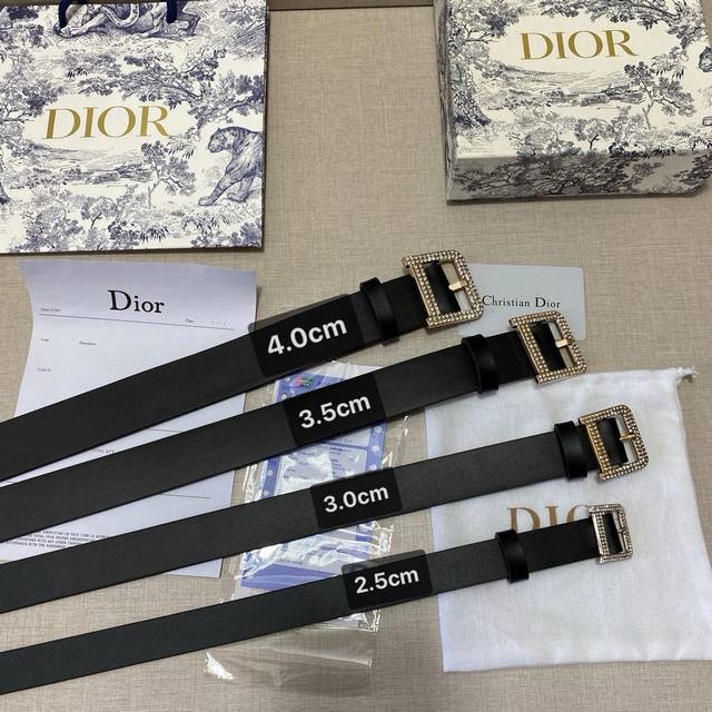 品牌 迪奥Dior 仿铜 等级 双面头层牛皮. 油边精致 官网同步新款 配专柜全套包装 送打眼针 扣头 新款仿铜扣 不褪色 长度 90 110Cm 4种规格:2