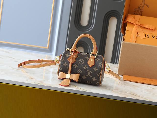升级原版 M13391 M13406 M81085 Lv村上隆联名Nanospeedy 手袋本款Nano Speedy手袋结合Monogram帆布和牛皮革饰边印