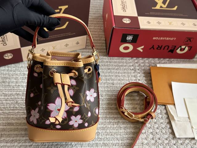 配盒 size 13*16Cm l家 新款Nano 水桶包 noe 水桶包 超可爱 老花Ydds 快入 快入 真的爱啦 因为是真的好搭