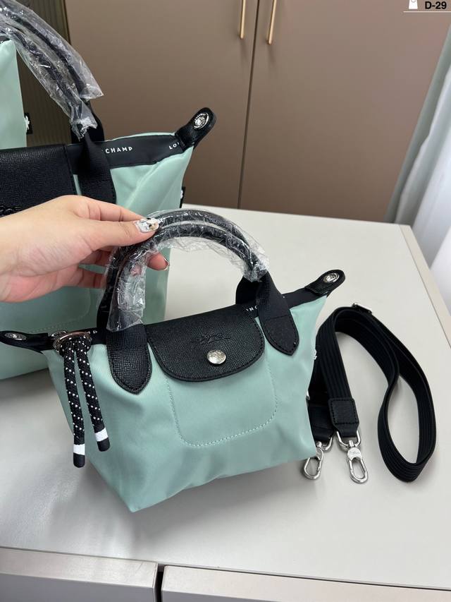 小 龙骧饺子包 珑骧Longchamp 夏季帆布是永远的流行 . d-29 尺寸17 14 25 21 30 24