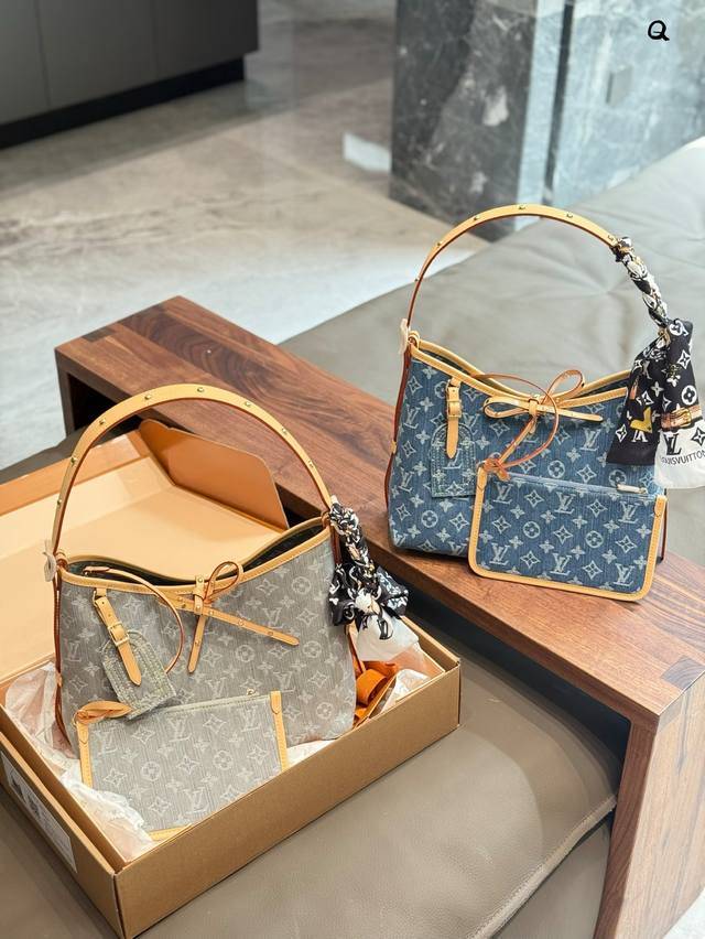 送丝带 lv牛仔丹宁Carryall 经 典焕新 自在随行 t+ *当法式隽永邂逅美式不羁* 以Lv标志性Damier帆布为底 覆以做旧水洗丹宁 碰撞 出复古摩