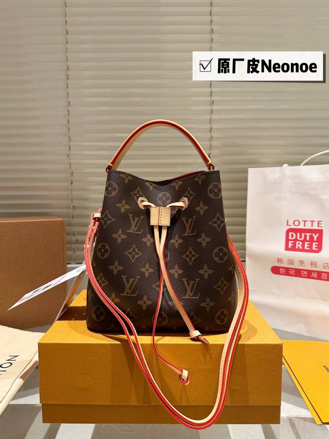 顶级原单 全钢五金 可扫码芯片 lv一秒Get神仙姐姐同款V lv Speedy Nano T+从时尚角度.上说它符合大家的审美 既轻便耐用又超级能装极简的包身