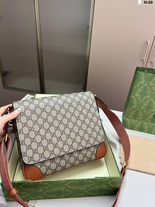 Gucci 古奇单肩包 Gucci古驰邮差包 Ophidia 帆布拼皮革 单肩斜挎包 迷你 男人必备款 n-59尺寸27 21折叠盒