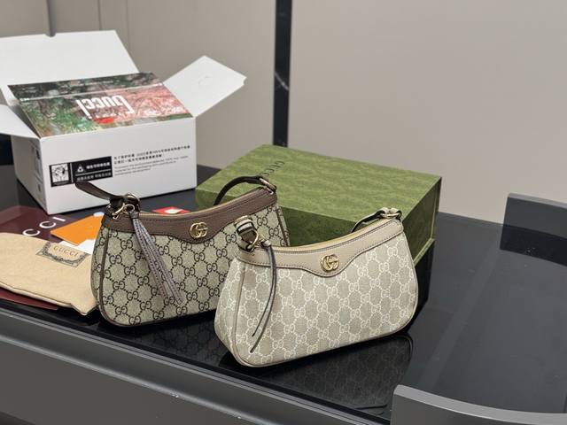 配折叠盒飞机盒 gucci的Ophidia系列老花腋下包 绝对是可以盲入的款 也很适合作为第一支入手的奢侈包包