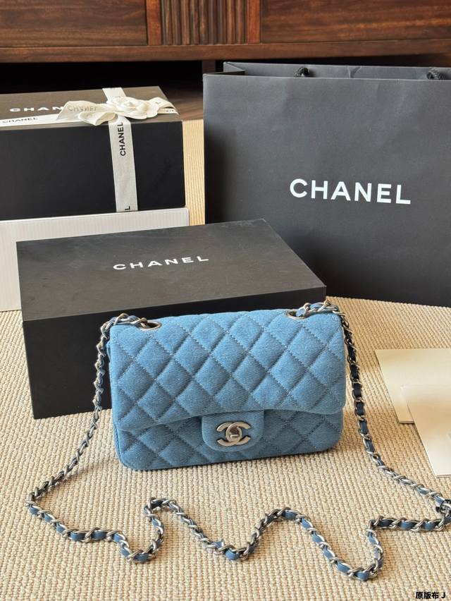 原版布 牛仔 chanel牛仔方胖子 香奶奶真的太会Quan百了5~感觉一直在买买买的路上 这季的金球牛仔系列真的绝用复古感来形容Ta最恰当~ #Chanel 原版布 牛仔 chanel牛仔方胖子 香奶奶真的太会Quan百了5~感觉一直在买买买的路上 这季的金球牛仔系列真的绝用复古感来形容Ta最恰当~ #Chanel