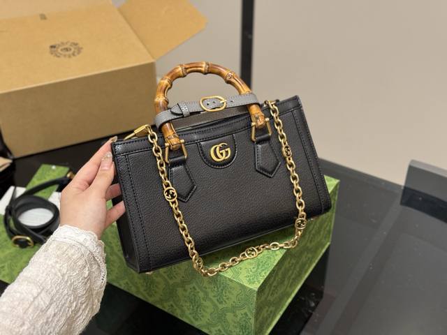 配折叠盒 size 26*16Cm 古奇Diana竹节手袋 新色大Logo 赶紧捂好钱包哦 方正廓形 精简百搭 竹节搭配带扣 经典又个性