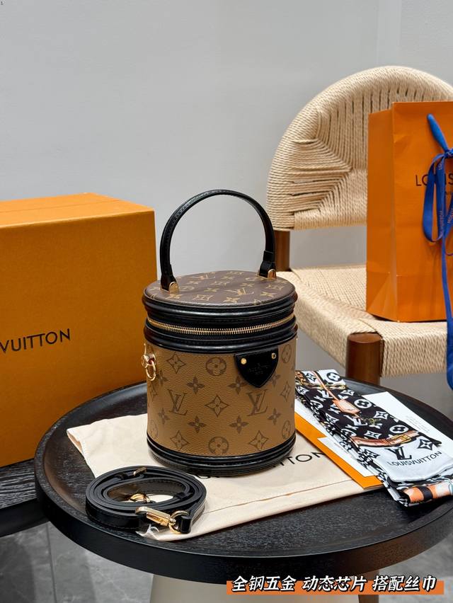 全套礼盒包装 复刻版 163C动态芯片 全钢五金 带宽丝巾 size 17.15Cm lv Cannes 饭桶水桶包 发财桶 发财桶 越用越香 百搭实用 黑色真
