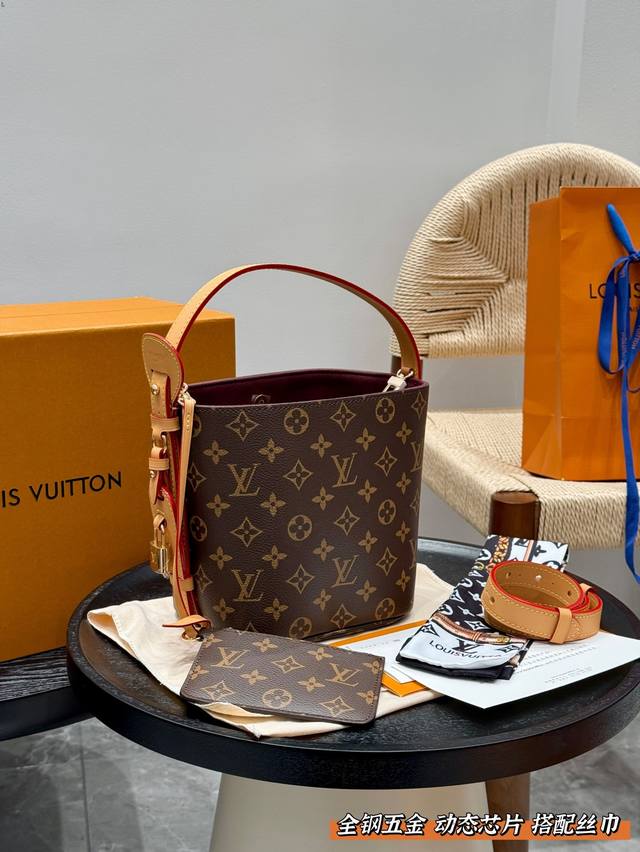 全套礼盒包装 搭配丝巾 钢五金 动态芯片 size 17*18Cm lv 村上隆联名款老花 25最值得入的老花Allinbb 水桶包 一包多背而且风格也很不一样