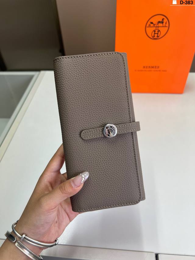 中 牛皮 爱马仕最新款钱包卡包 手感无敌哦 d-383尺寸10 8 14 10 19 10 20 12配盒