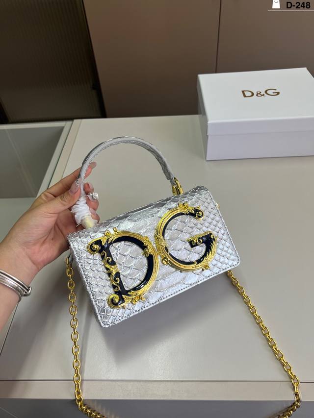 dg杜嘉班纳手提链条包 包包实在是太太太温柔了 高级感满满 d-248尺寸18 11配盒