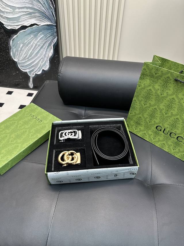 升级版 双头 酷奇 高版本 腰带 嘿哈 原单牛皮皮带 热门款 皮带里面最火的啦 质量很好 全套包装 五金绝对不褪色 皮带头和专柜一样的哦 配礼盒手提袋发票