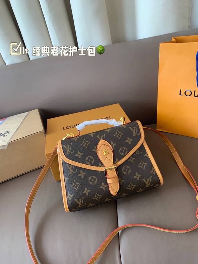 23*17 经典老花护士包 浓浓的复古风情