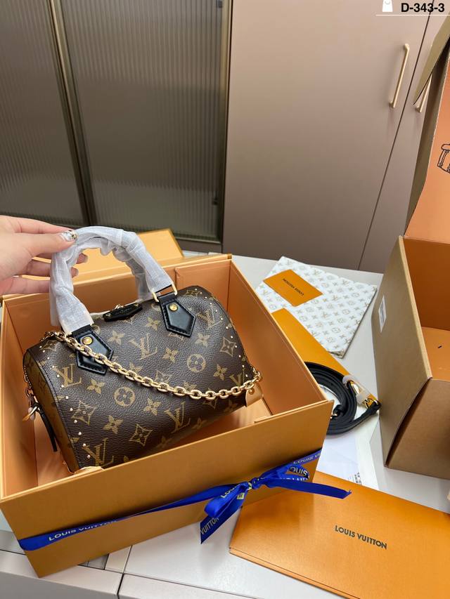 全钢五金 芯片版本 lv枕头包 经典系列 时尚百搭 颜值高 日常出街首选 d-343-3尺寸20 14折叠盒飞机盒