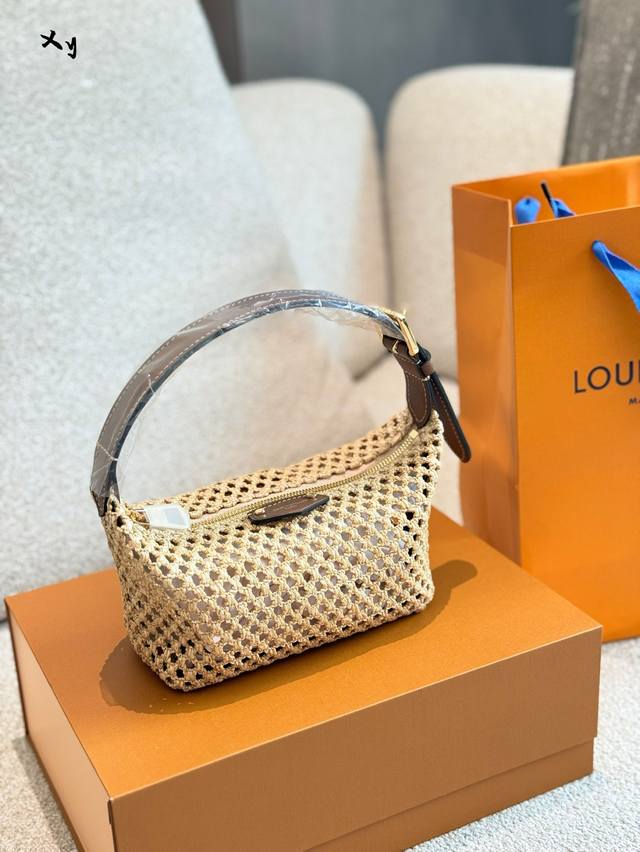 2025度假风新品.上线 轻盈+防水+透气 是度假 海滩 周末游的完美伴侣~18Cm双盒