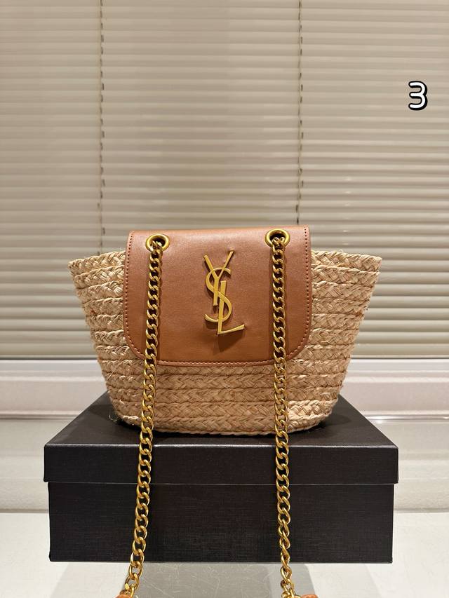 配礼盒 size 21.17Cm ysl 草编包 夏天这么好看的草编包还不拥有嘛 100%好适合度假~ 看海看海看海