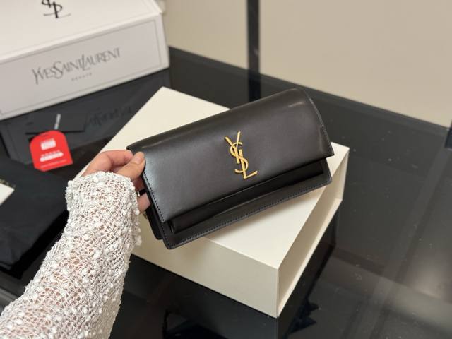 配折叠盒飞机盒 ysl圣罗兰Sunset日落包 sunset Bag 陪你走遍天涯海角 一起看日落 Ysl包包 尺寸:22.13Cm