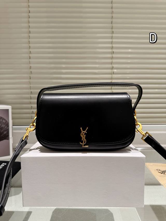 牛皮 配盒 size 21.5*13.5Cm 到啦最新款马鞍包Voltaire 超Chic的 尽显极致的Ysl 圣罗兰 ysl超级百搭哦