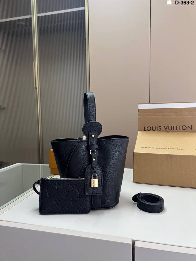 芯片版本 装饰锁头不带钥匙 lv路易斯威登水桶包 d-363-2尺寸17 18折叠盒飞机盒
