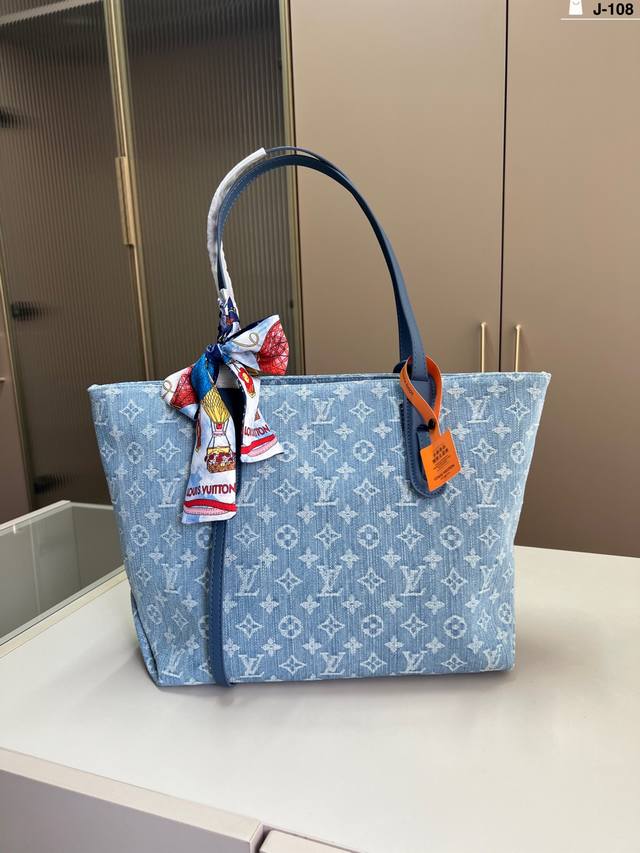 lv路易威登购物袋 背上秒变气质女神 容量杠杠的 日常出街完全拿捏 j-108尺寸32 27配盒