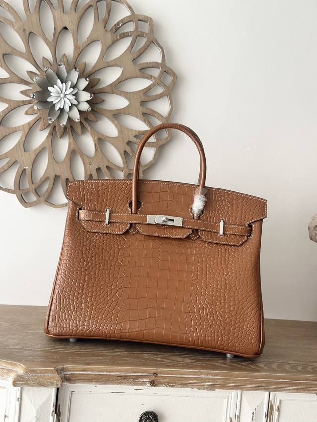 客定 半手工 铂金 蜜蜡线P 最防真鳄鱼皮出料 仿真鳄 尺寸：Birkin 35Cm 进口牛皮压鳄鱼纹 现货供应 全钢五金