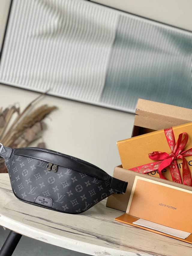 小号 顶级原单M 35 支持专柜验货 免税货拍摄图跟产品一致无拆包装。该产品为市场独家免税货属最高端产品.支持验货.本产品已通过严格检验无瑕疵、触摸产品请带上手