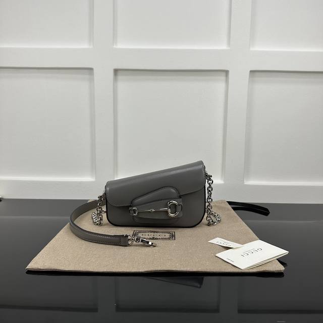 Gucci新款专柜品质，顶级原单货 原厂皮，实物实拍，款号：774209灰色 尺寸：W19.5Xh8-12.5Xd3-6Cm，