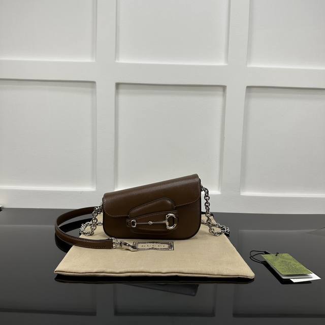 Gucci新款专柜品质，顶级原单货 原厂皮，实物实拍，款号：774209棕皮 尺寸：W19.5Xh8-12.5Xd3-6Cm，