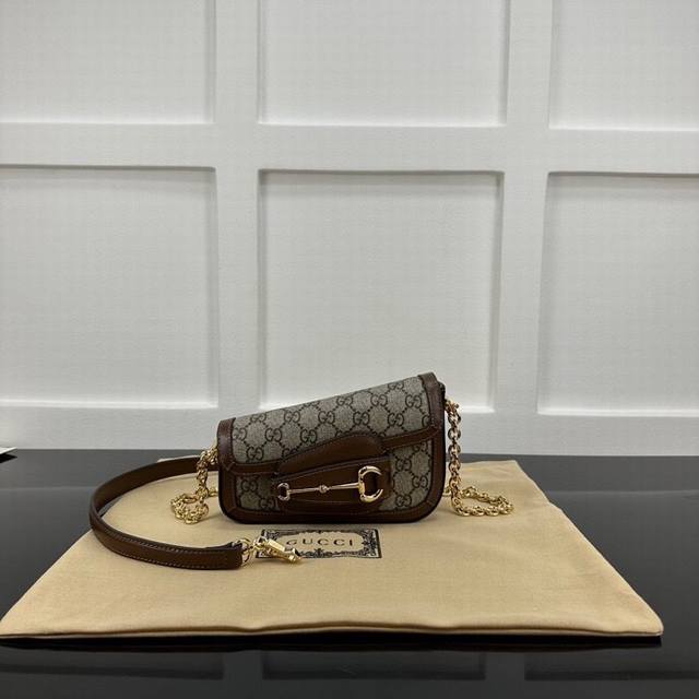 Gucci新款专柜品质，顶级原单货 原厂皮，实物实拍，款号：774209杏棕 尺寸：W19.5Xh8-12.5Xd3-6Cm，