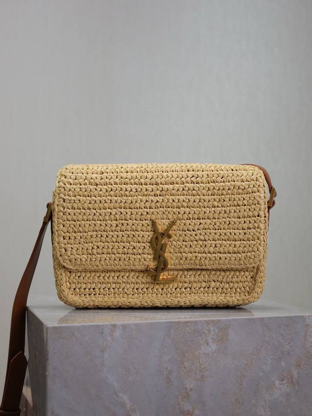 正品级 杏色草编配牛皮 草编包的快落 Solferino Box_编织包来La~ 满满的艺术气息 ,拉菲草编织非常扎实,超有质感,法式慵懒风,日常搭配私服也不会 正品级 杏色草编配牛皮 草编包的快落 Solferino Box_编织包来La~ 满满的艺术气息 ,拉菲草编织非常扎实,超有质感,法式慵懒风,日常搭配私服也不会