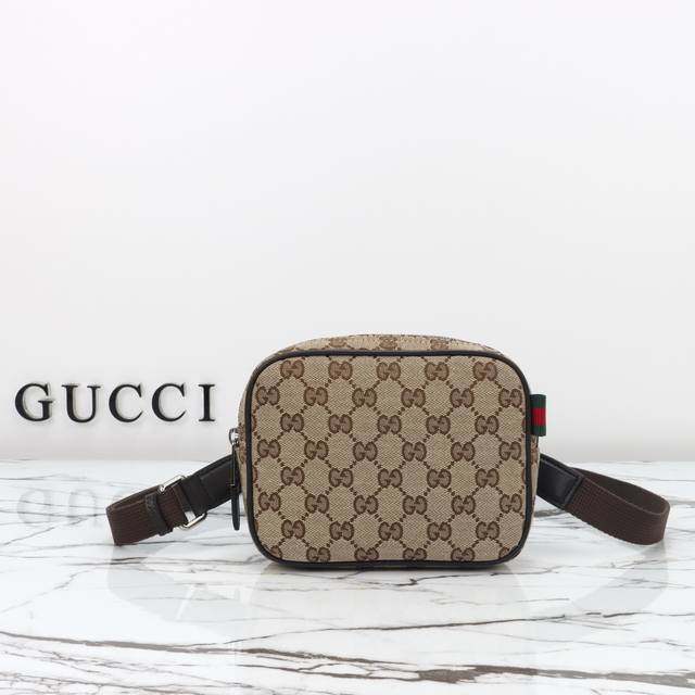 专柜品质，原厂皮，款号834268杏布尺寸：宽17.5X高14X侧宽5。现货出货！