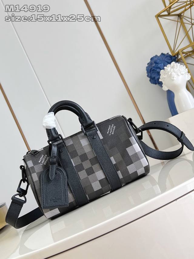 出厂价P 顶级原单 M14919 本款 Keepall BandoulièRe 25 手袋取材 Damoflage Black 涂层帆布，生动再现 Pharre