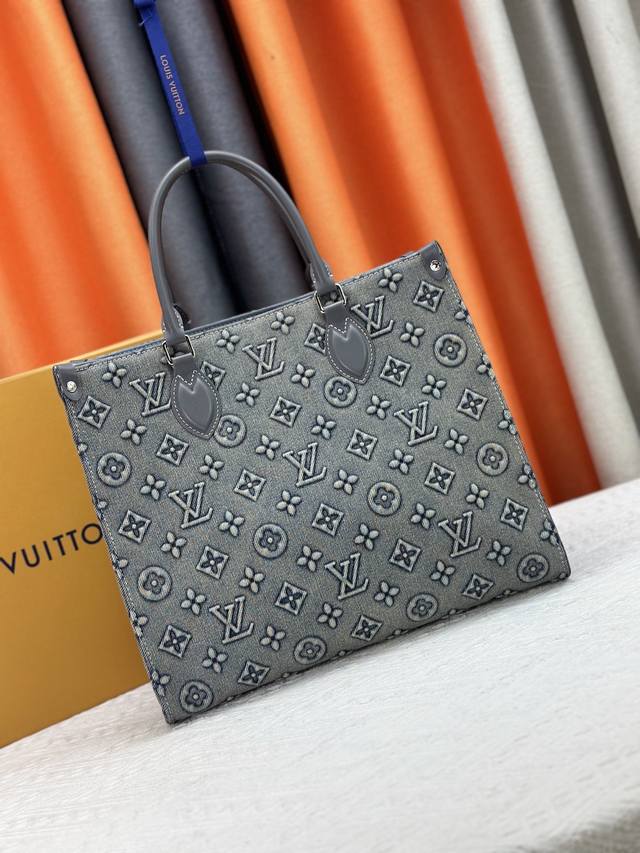 升级原版 M45039 本款丹宁牛仔提花 Onthego 中号手袋拼合 Monogram 和 Monogram Reverse 帆布，Monogram Gian