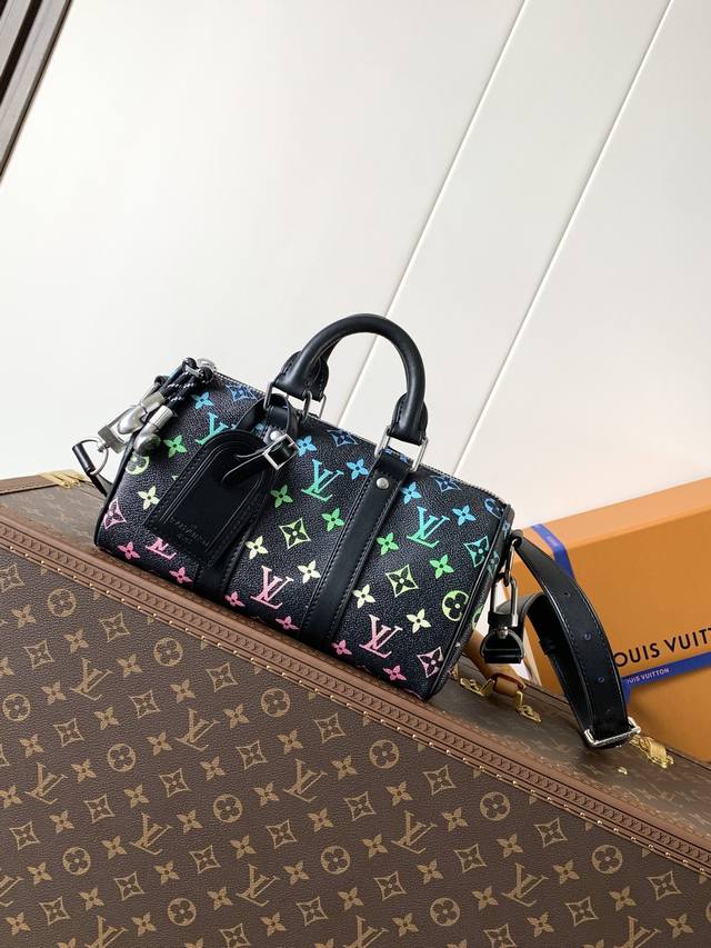 M13935 顶级原单 变码芯片163C Louis Vuitton Keepall 25 可拆卸可调节肩带 涂层帆布 波士顿包手提包 男女同款情侣款 渐变彩虹