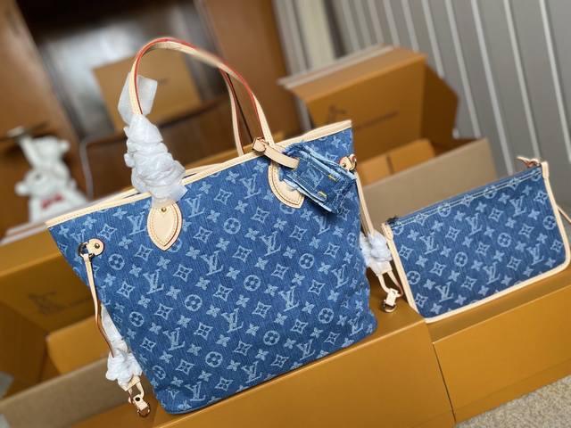 顶级原单 M13192 支持Nxp芯片感应 163动态芯片本款 Neverfull 中号手袋为 Monogram 丹宁布点缀牛皮革饰边，借侧面可调节饰带灵活收束