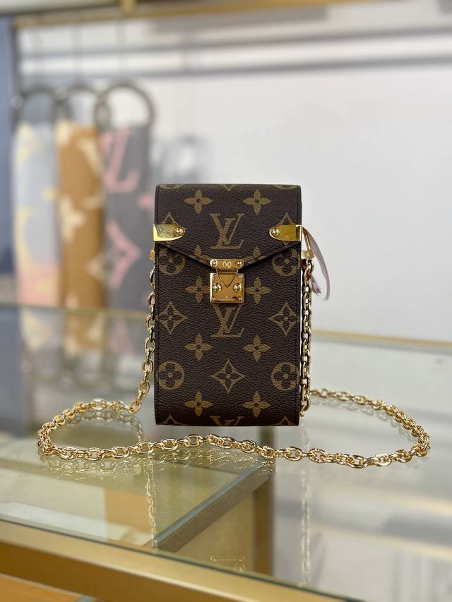 163C芯片版原厂皮 MéTis 手机包 型号：M13572老花 材料：进口原厂面料 包装：全套原厂免税包装 尺寸：17.5X10X4Cm