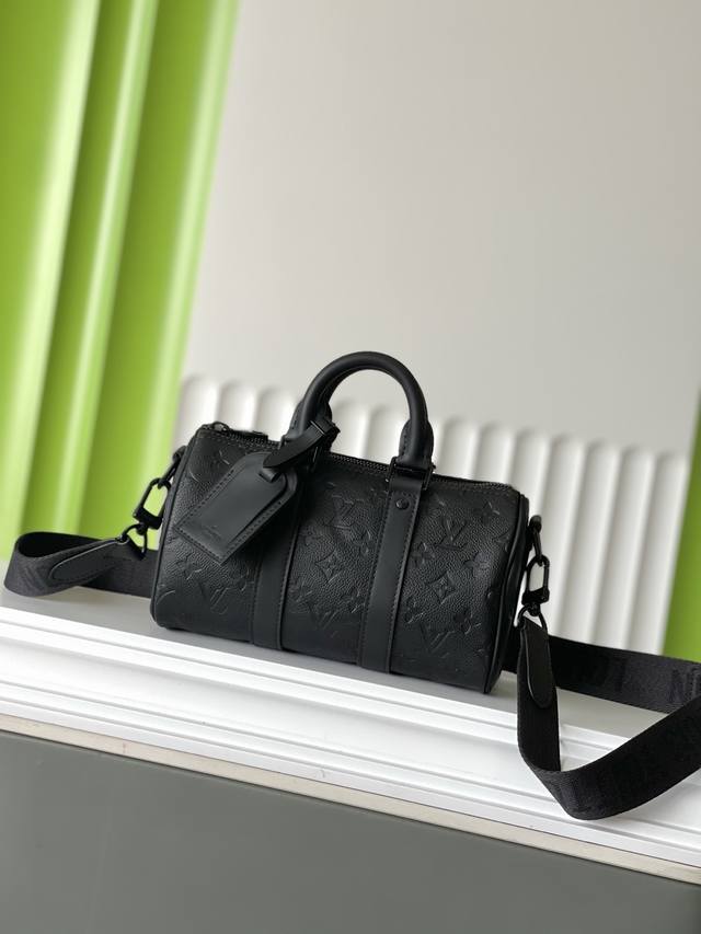 正品级 M20900 25×15×11 Keepall 全皮枕头包 顶级原单 变码芯片