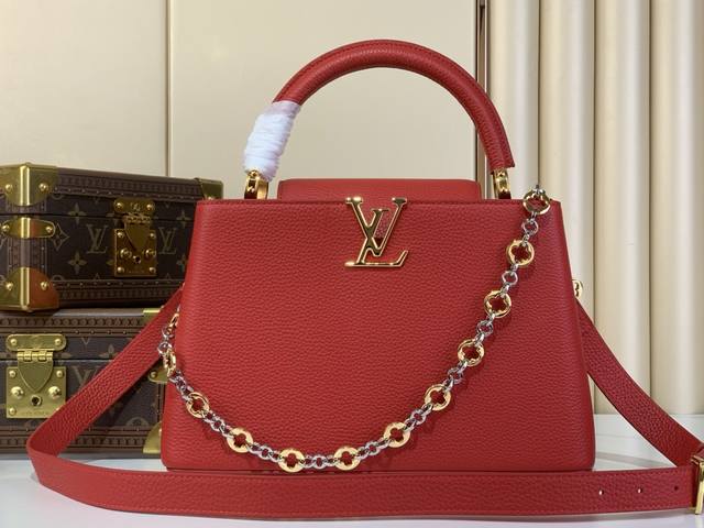 特级原厂 Capucines 中号手袋 M48865 M12935 红色 珠宝链条 本款 Capucines 中号手袋出自 Chain On You 系列，以