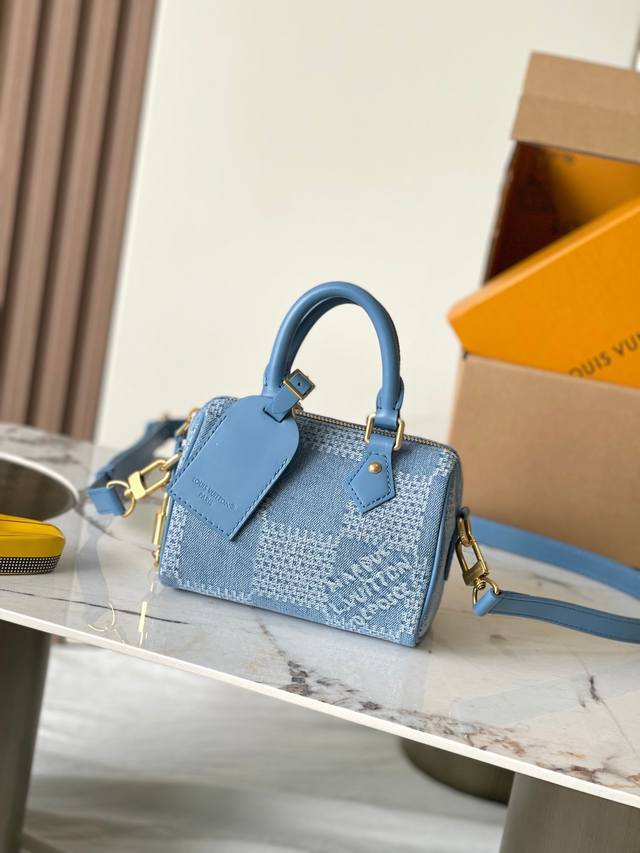 特级Mb163C芯片版原厂皮 本款 Speedy18BandoulièRe手袋 型号：M00208牛仔 材料：A级全钢五金，进口原厂帆布 包装：全套原厂免税Mb