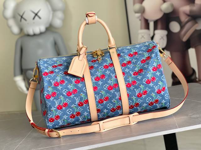 顶级原单变码芯片 本款M13875 Keepall Bandouliere 45 旅行袋取材 Monogram Heritage 涂层，以华美格调传递游轮旅行风