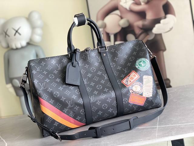 顶级原单01949 玫红.13808红色本款 Keepall BandoulièRe 45 旅行袋为 Monogram Giant 涂层帆布搭配 Monogra