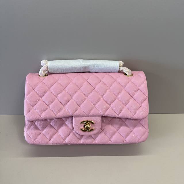 原单实拍 1112 Cf 25Cm 小球纹 ，进口对版小牛皮，市场独家好货，可以进出专柜对比的顶尖货，皮质细节及做工看图片哦，堪称完美！欢迎货比三家