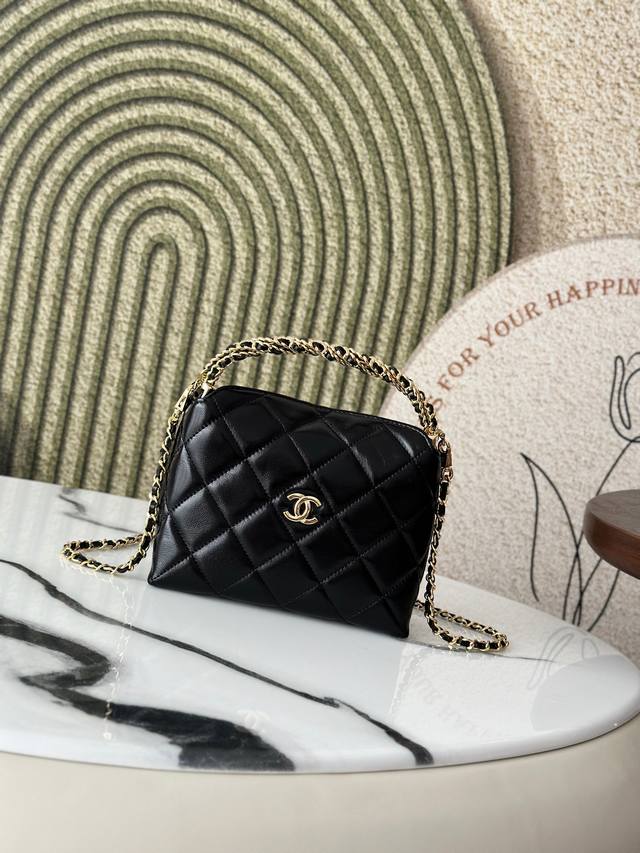 原厂皮 24B 饭盒包Hobo 编织手柄 配金属链条 编制手柄设计风格 链条是可拆卸 超级精致又可爱 手感柔柔软软 日常穿搭 显气质 高贵优雅 姐妹们冲呀 款号