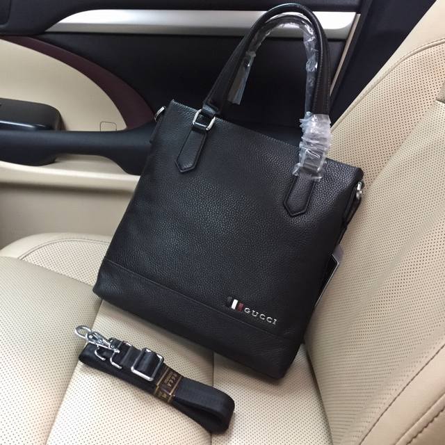 古奇 3311-2专柜热销爆款男包，原版质量，原版牛皮搭配高档进口五金，皮质舒适，手感超好 版型更正，实物更美！ 尺寸28-30-6