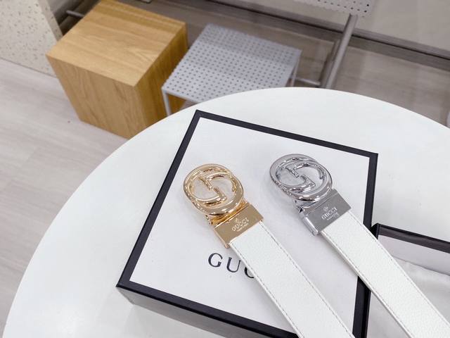 古奇 女款3.5 宽度 大爆款Gucc 全套包装礼盒装腰带 无论是高端大气的包装，还是真材实料的品质，都是一骑绝尘 无可匹敌的牛货，完美的礼盒包装：包装 高端大