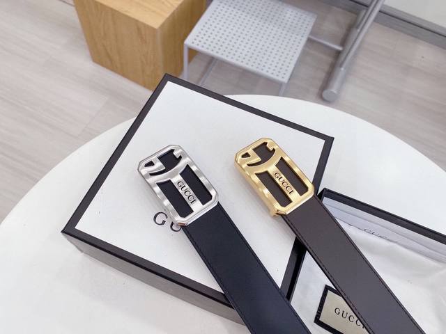 原单Gucci古奇 专柜在售爆款 头层平纹牛皮。双面可用 一面黑色 一面咖啡 钢扣不褪色 带身宽度3.8厘米 意大利品牌 融入当今流行风范 时尚不失高雅